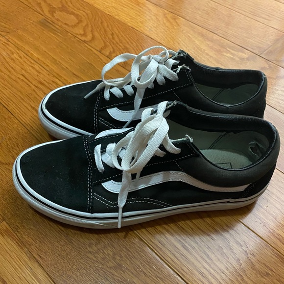 Preowned Vans -Old Skool Shoe. 7.5 W - Picture 5 of 6